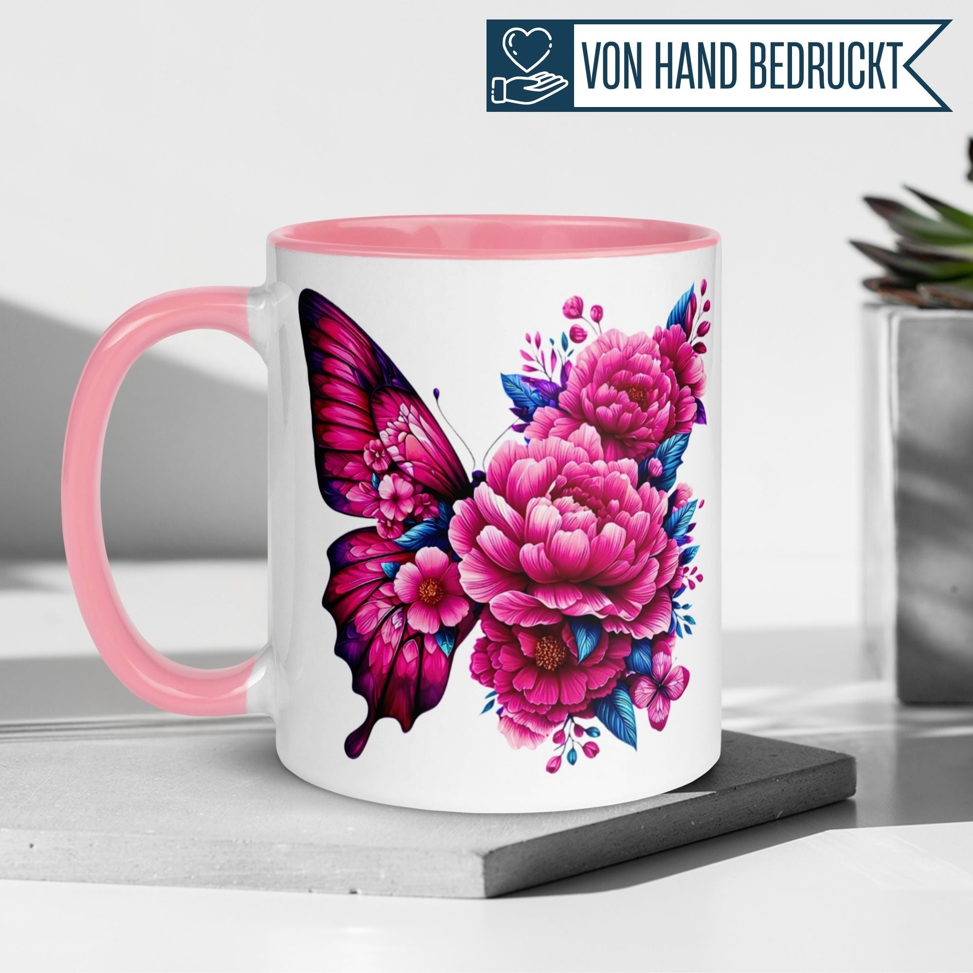 Momentals® Tasse | Schmetterling & Blumenillustration | Farbenspiel in Pink & Blau