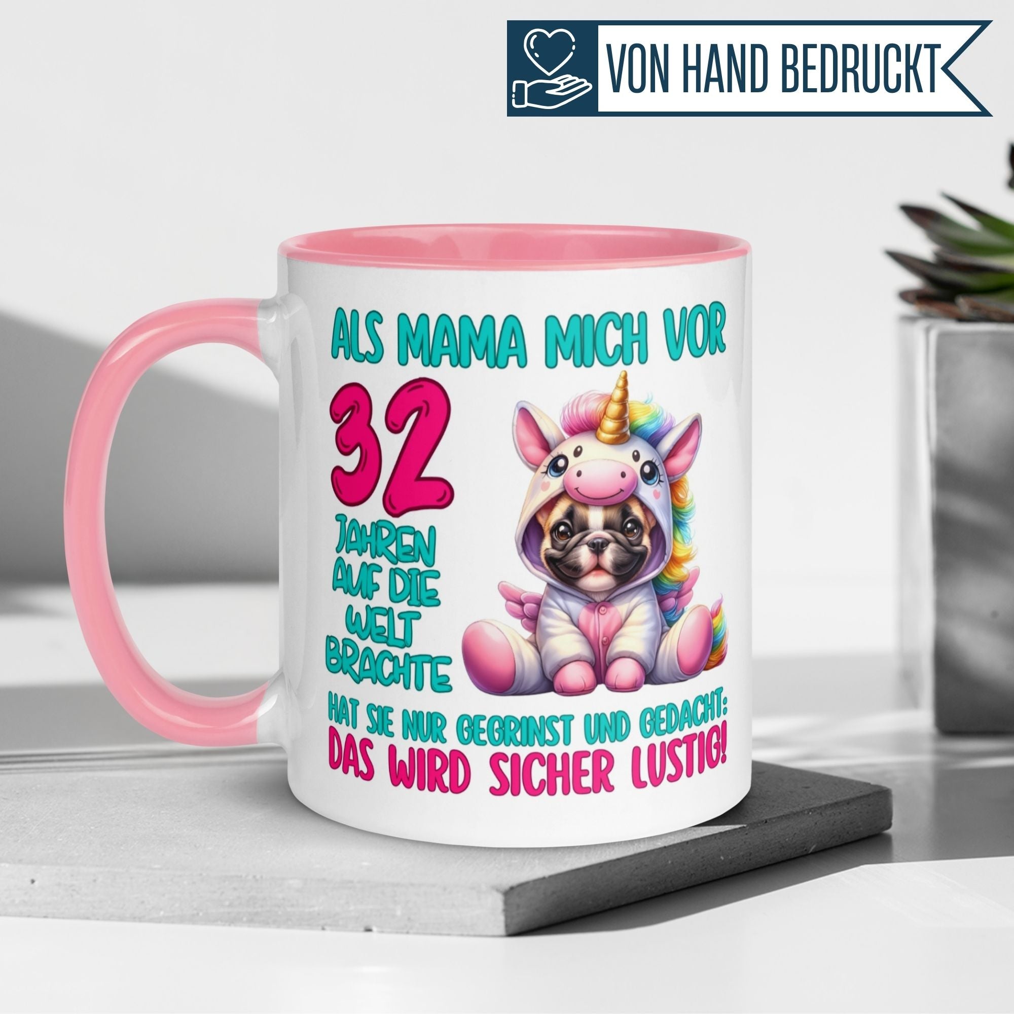 Bunte Geburtstagstasse zum 32. Geburtstag mit Einhorn und Hund, perfekt für Kaffee oder Tee.