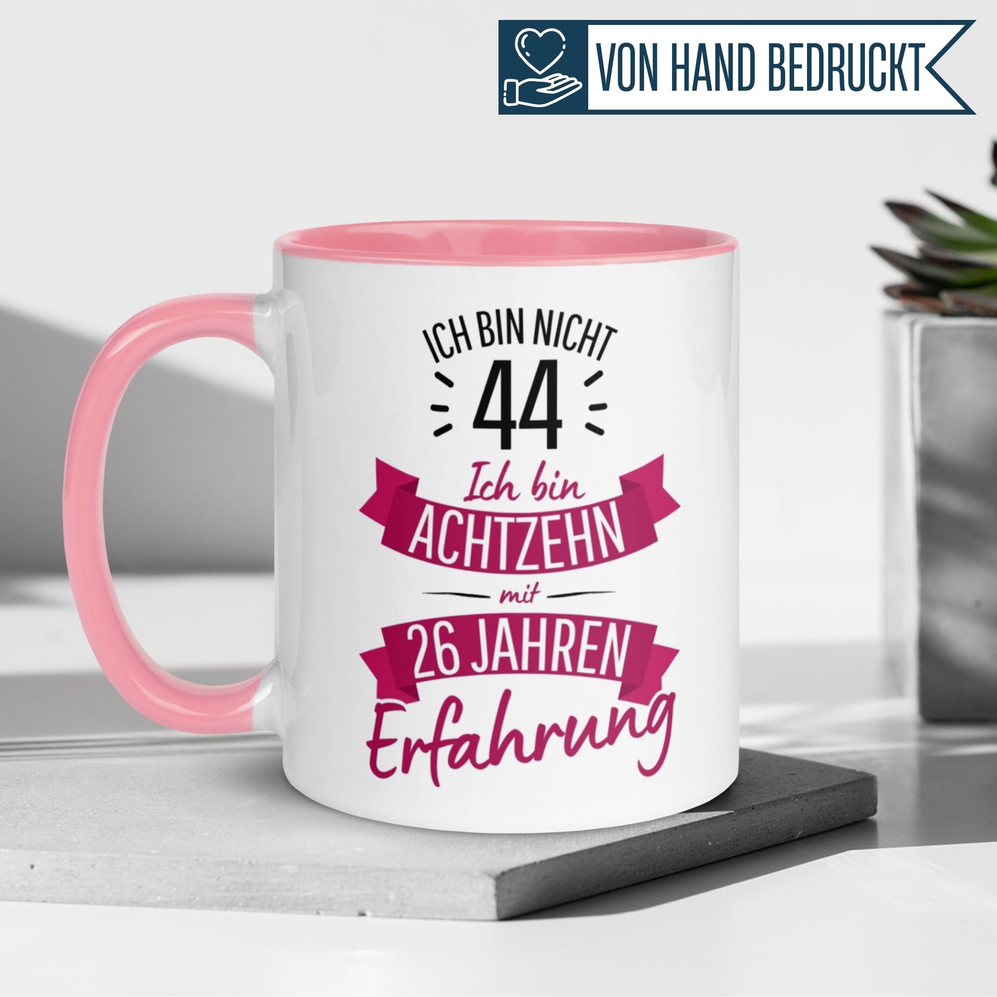 Momentals® Tasse 44. Geburtstag | Sarkasmus & Spruch | Ich bin nicht 44 – Ich hab Erfahrung