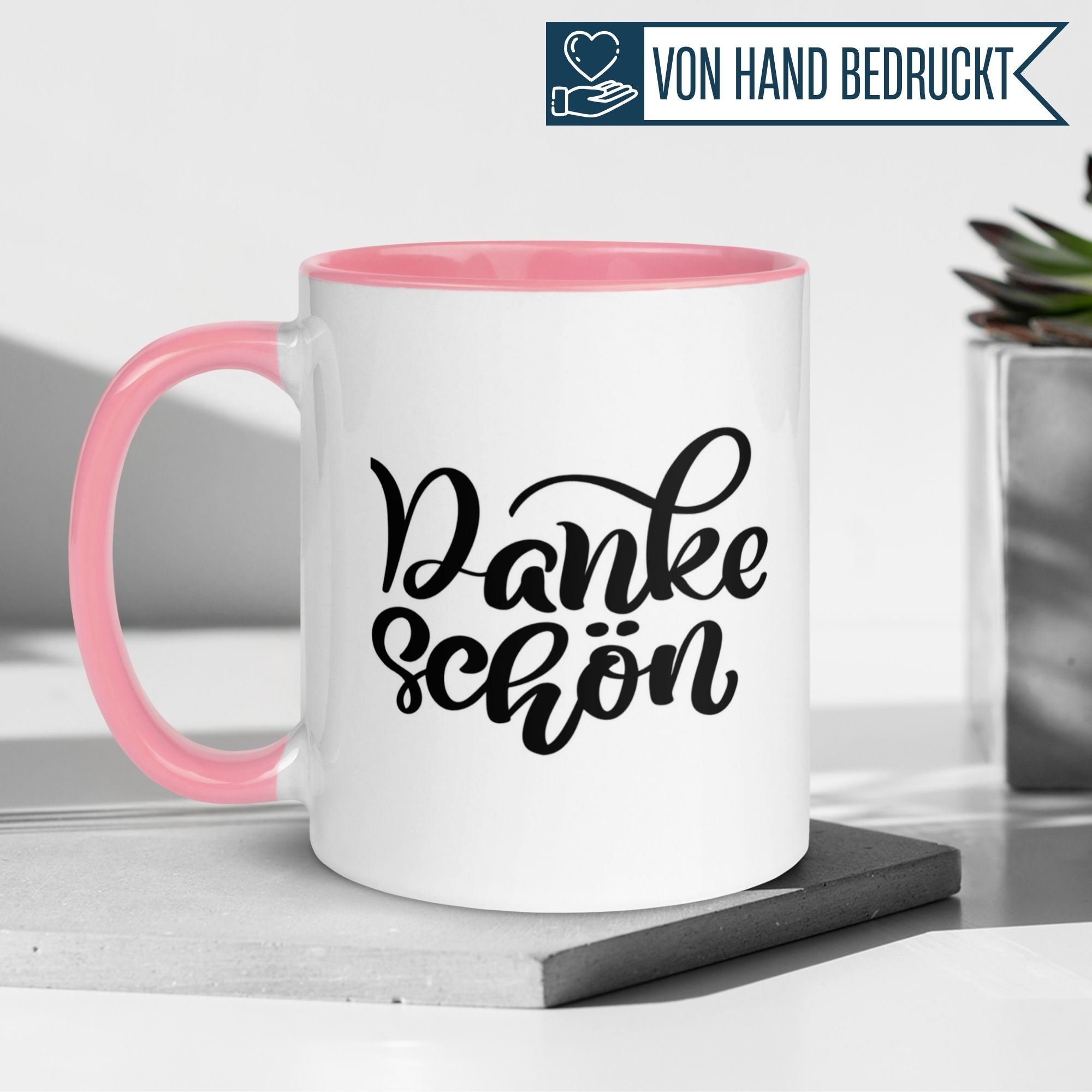 Momentals® Tasse Danke mit schwungvollem Schriftzug "Dankeschön" in Rosa und Weiß, perfekt für Wertschätzung.