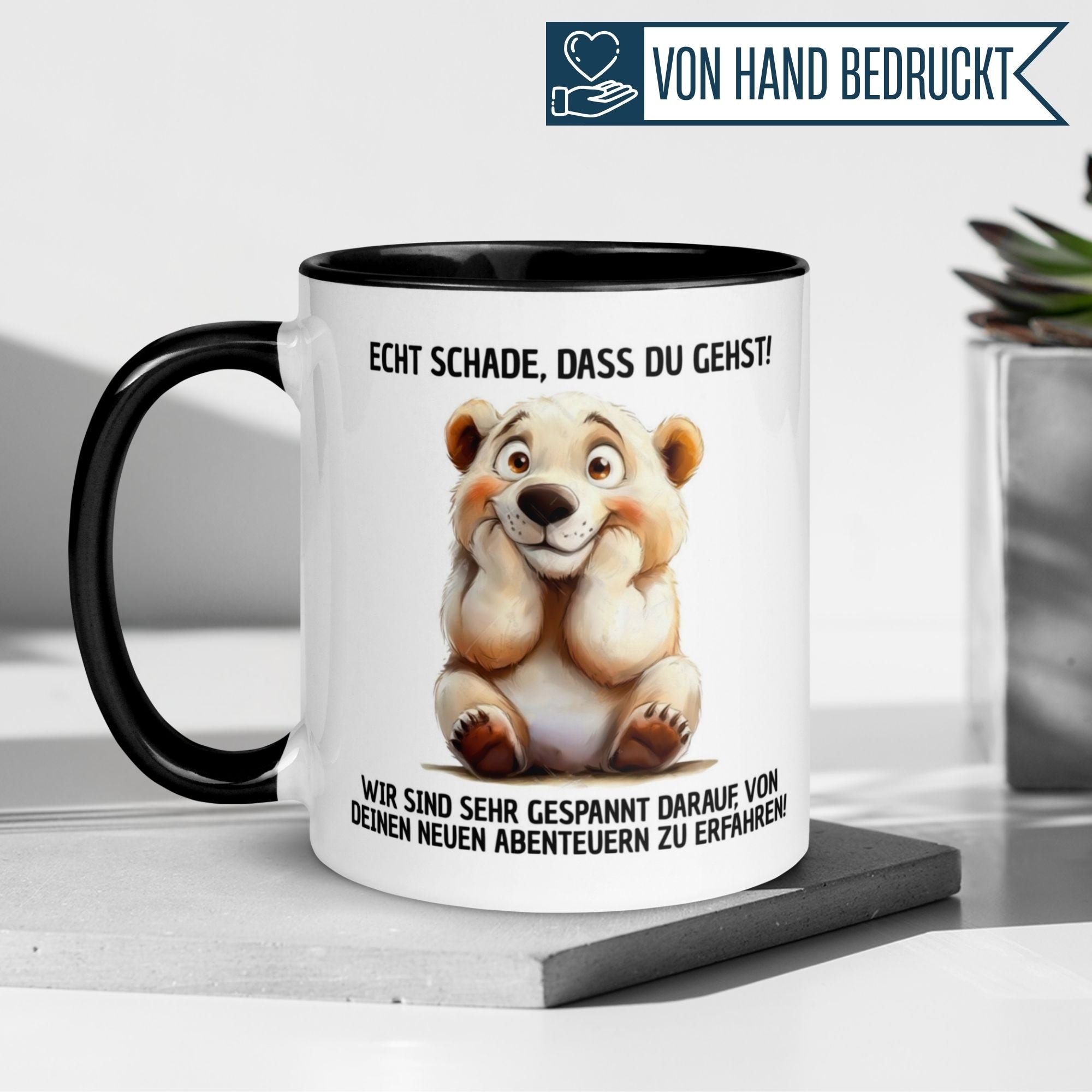 Momentals Tasse mit Eisbär und Spruch "Echt schade, dass du gehst!" für Kollegenabschied.