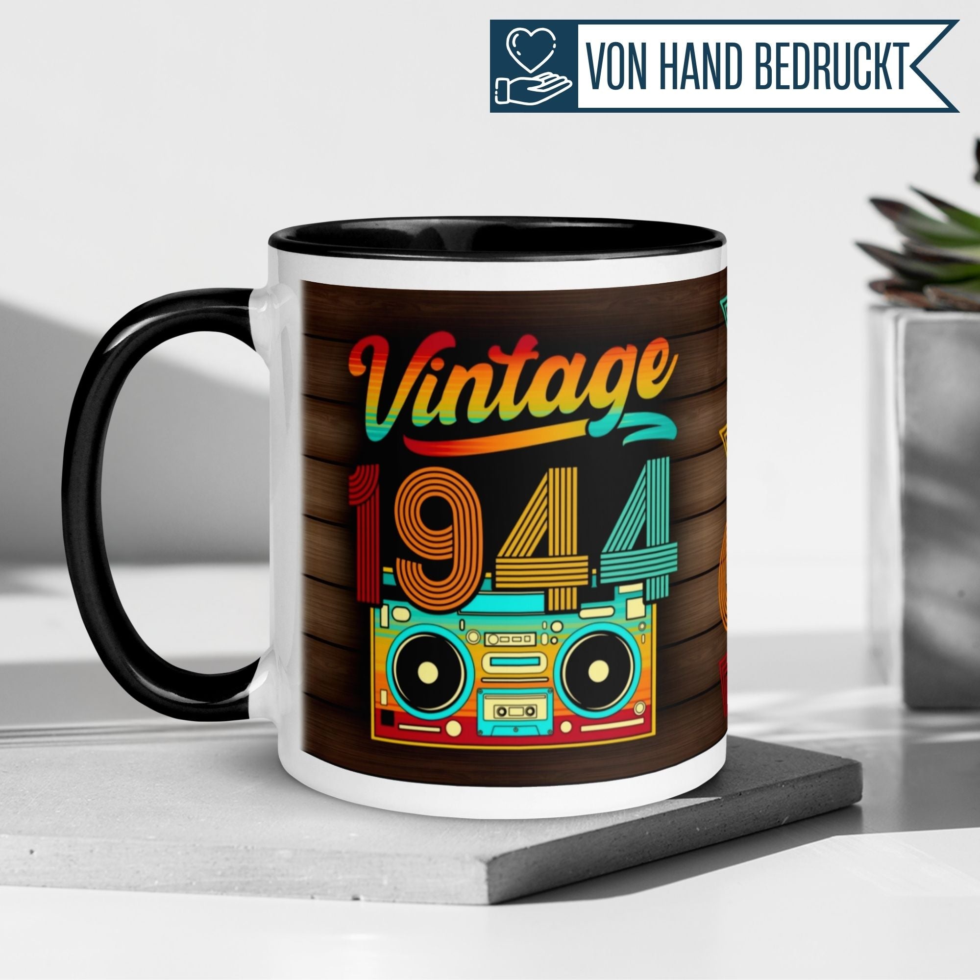 Momentals® Tasse 81. Geburtstag | Retro & Zahl | Vintage 1944
