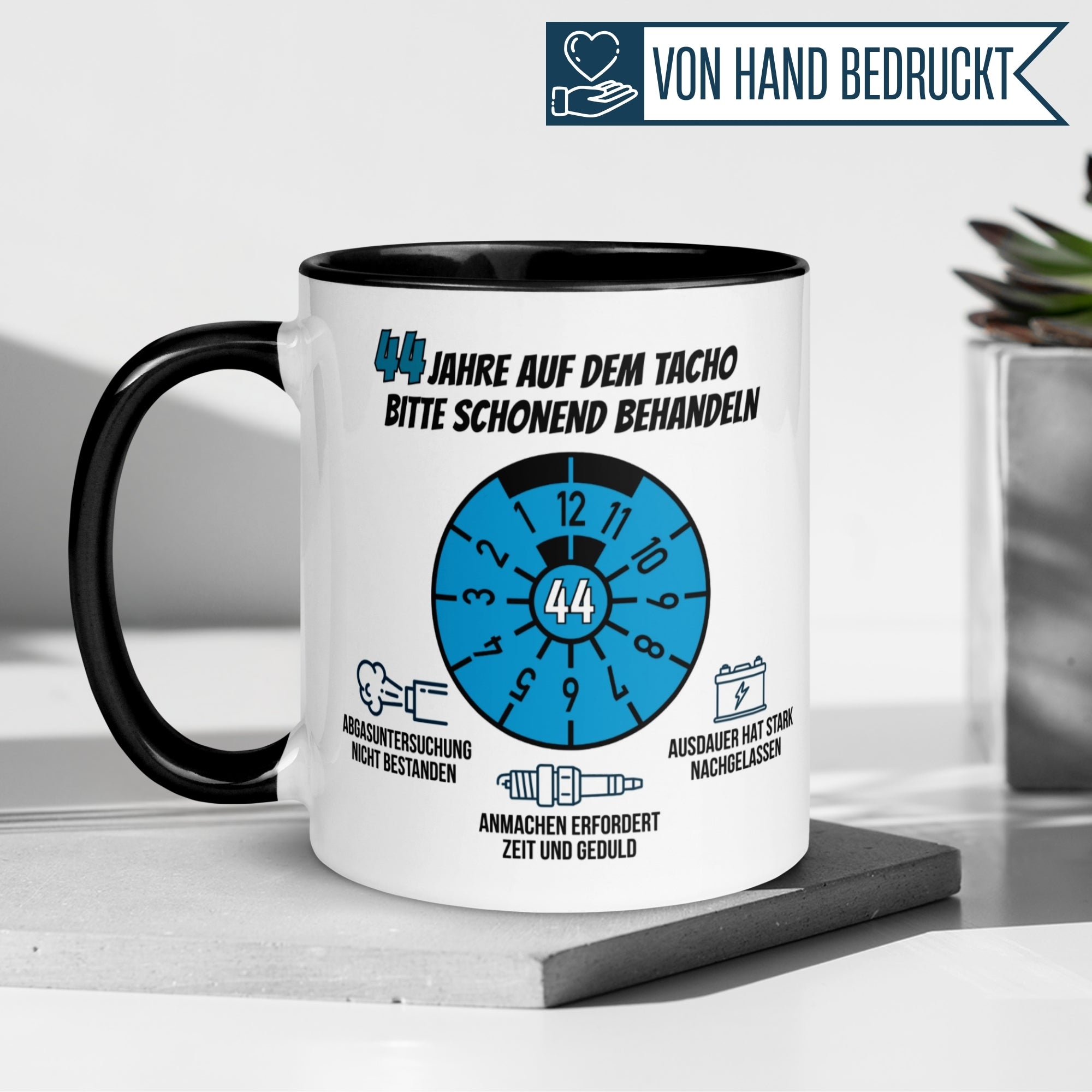 Momentals® Tasse 44. Geburtstag | Siegel & Spruch | 44 Jahre auf dem Tacho - Schonend behandeln