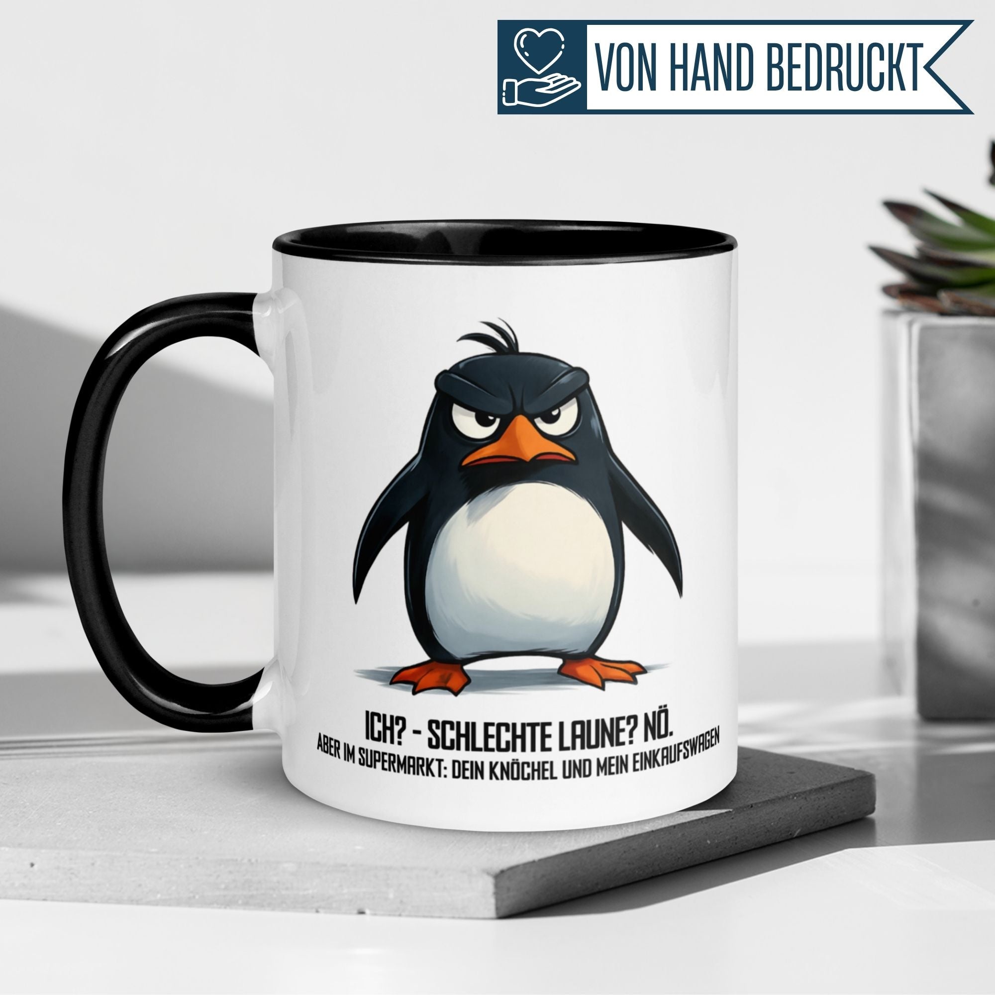 Momentals® Tasse mit witzigem Pinguin-Motiv und Spruch für echte Morgenmuffel.