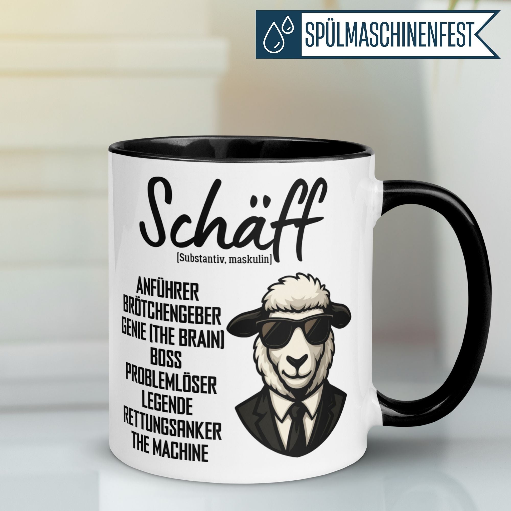 Momentals® Tasse Chef mit humorvollem Schaf-Design und kreativen Rollenbezeichnungen für den Büroalltag.