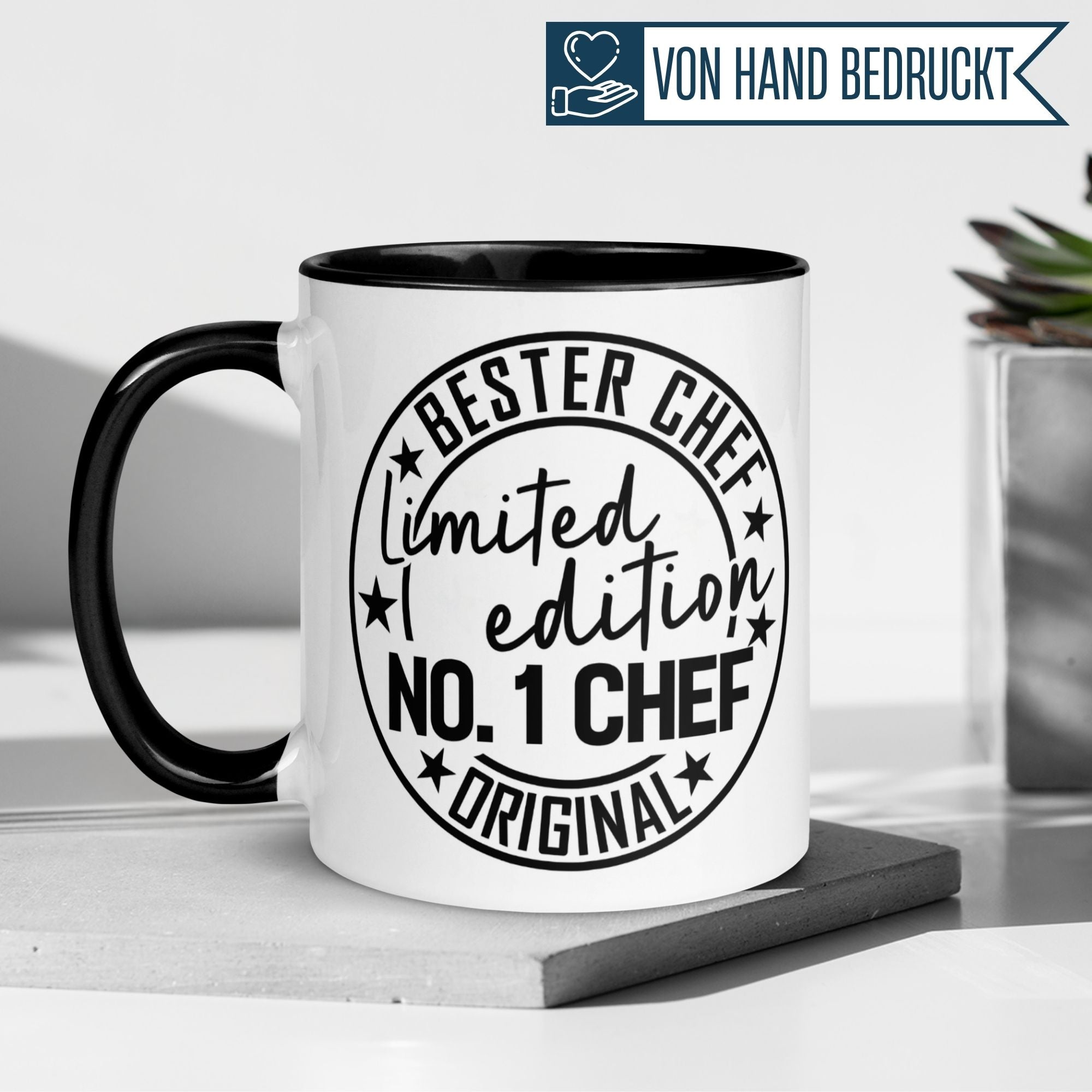 Momentals® Tasse Chef für den besten Chef, Limited Edition mit humorvollem Design, ideal als Geschenk.