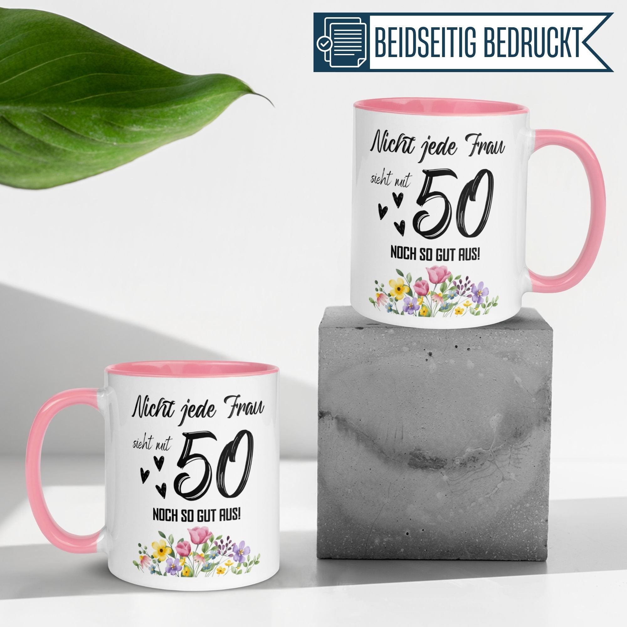 Momentals® Tasse für 50. Geburtstag mit witzigem Spruch und buntem Blumenmotiv für Frauen