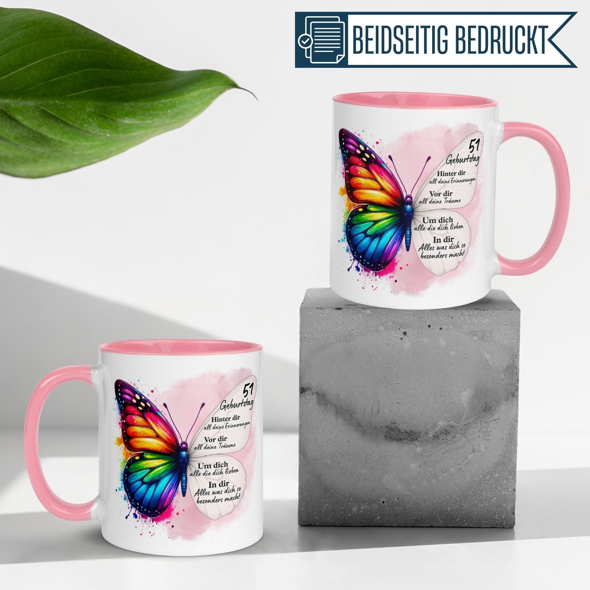 Bunte Momentals® Tasse mit Schmetterling und Spruch zum 51. Geburtstag, beidseitig bedruckt.