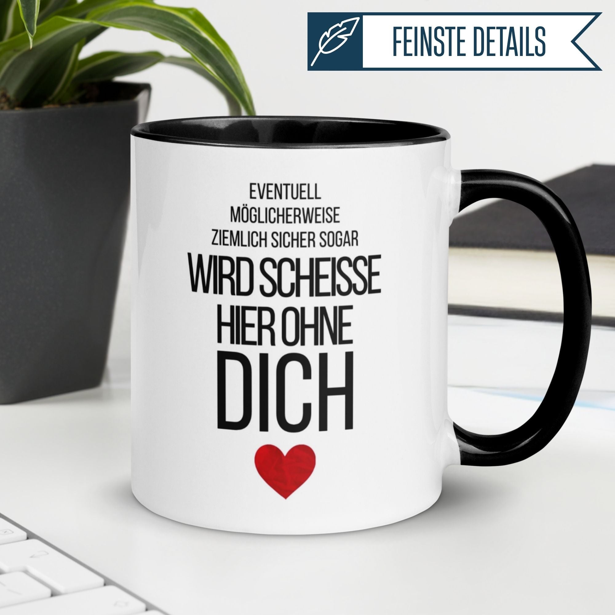 Momentals Tasse mit schwarzer Typografie und rotem Herz, humorvolle Abschiedsbotschaft für Kollegen.