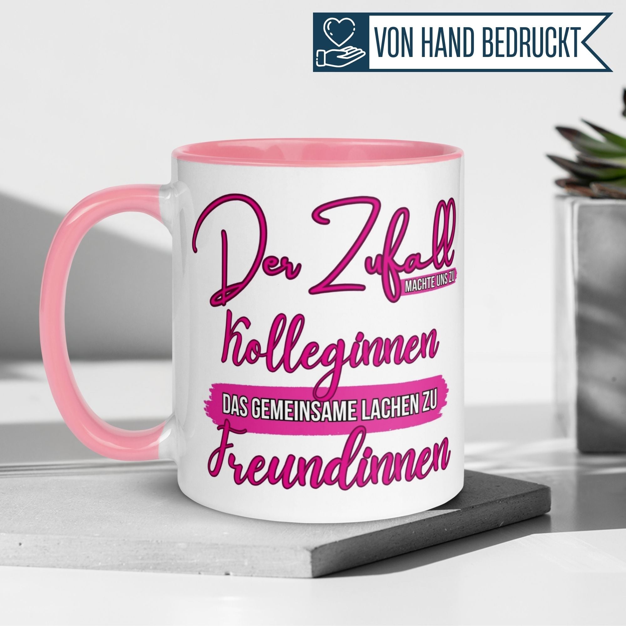 Momentals Tasse mit pinkem Rand, Spruch zur Freundschaft unter Kolleginnen, ideal für Abschiede.