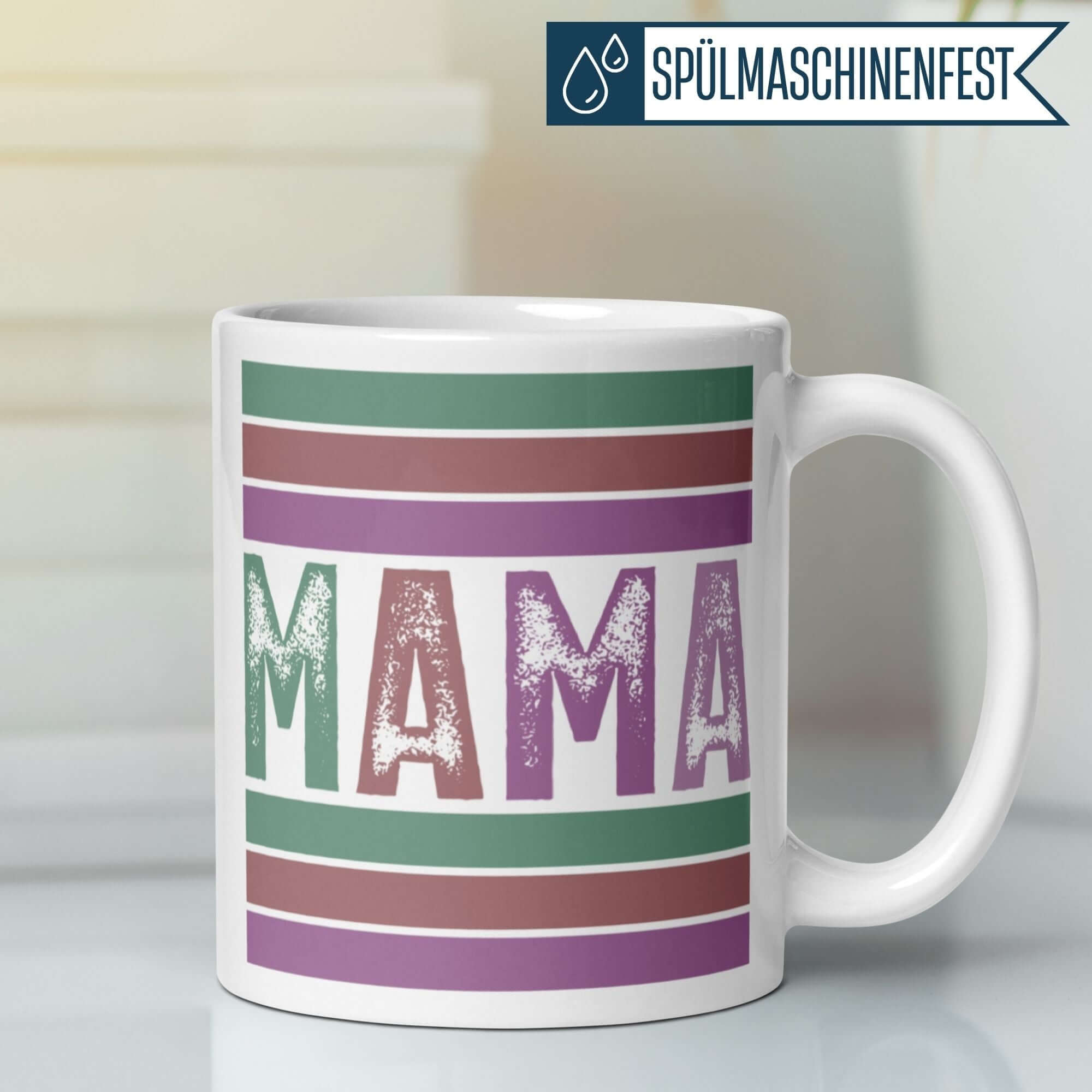 Momentals® Tasse Mama in Pastell, Streifen und Retroschrift im Used-Look, ideal für Designliebhaber.